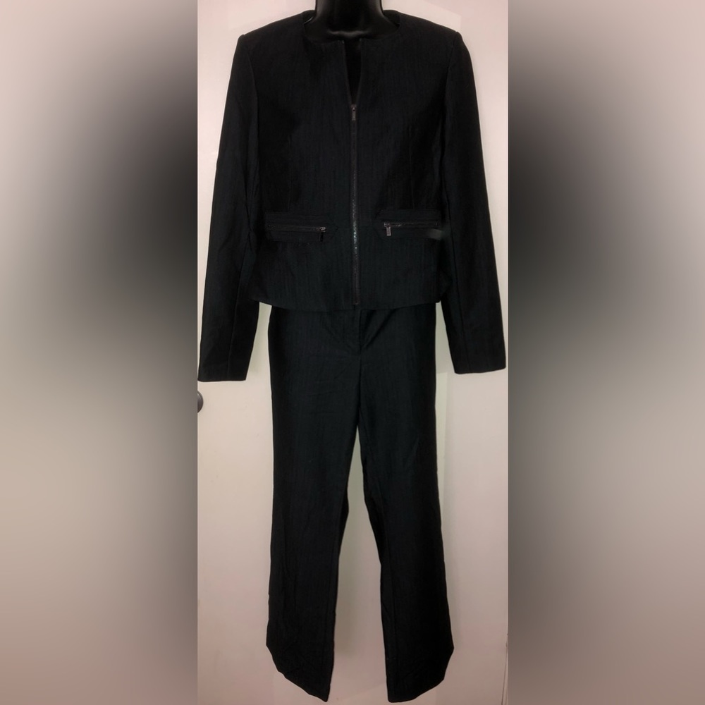 Calvin Klein dark blue pants and jacket set modern fit size 8P
